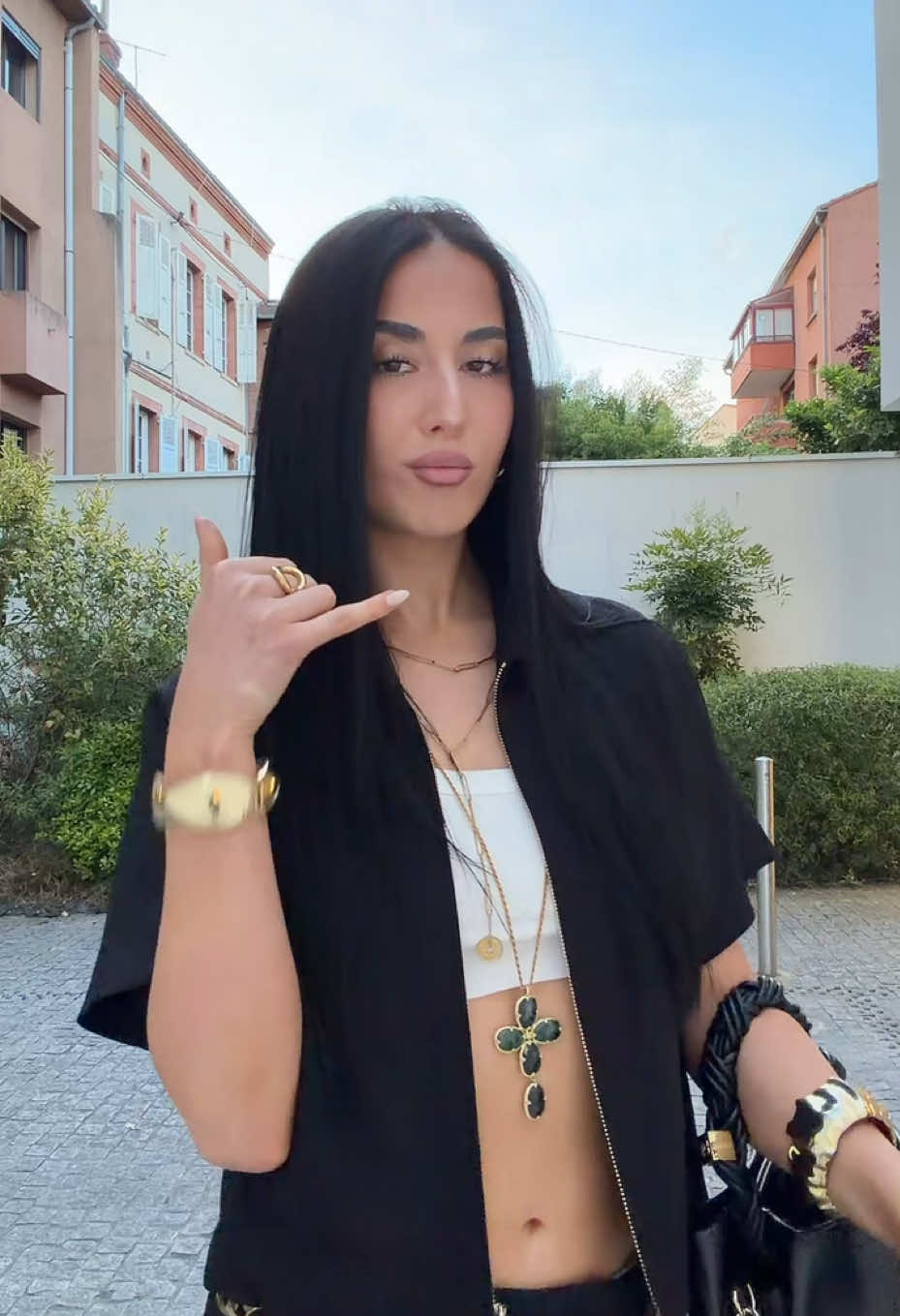 @Cloé๐๐๐๐