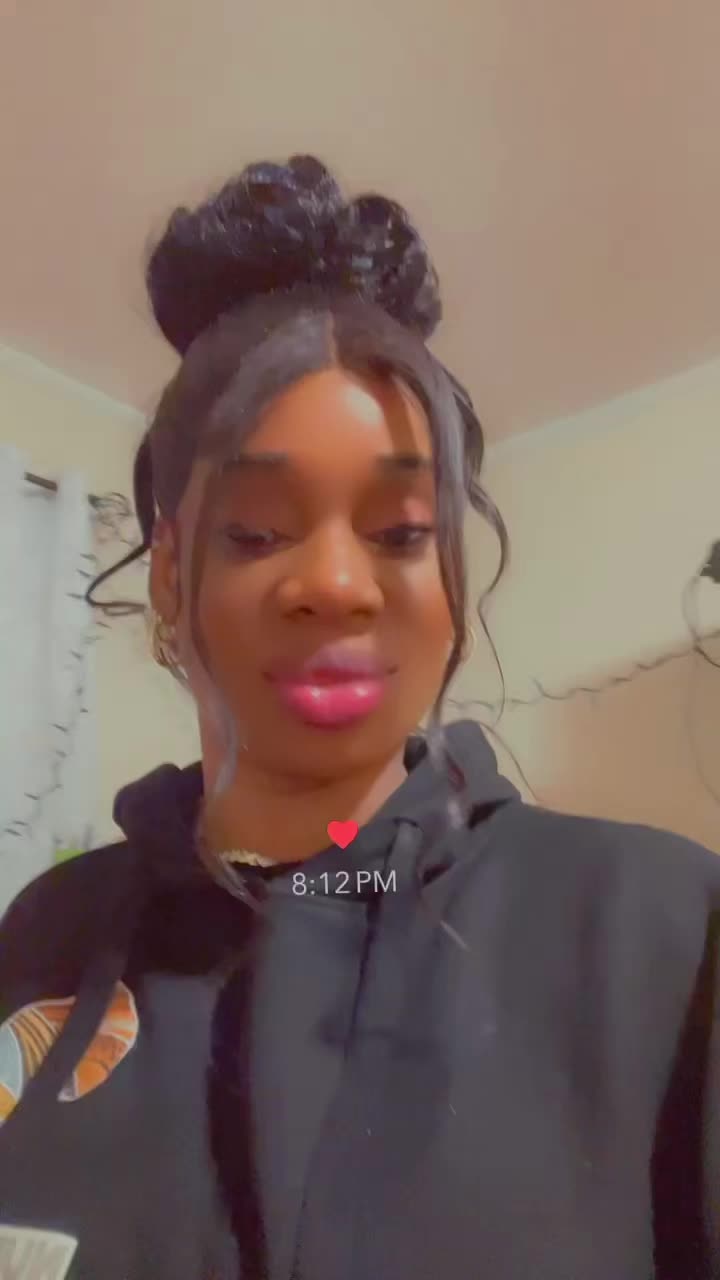 @Miss_Unique