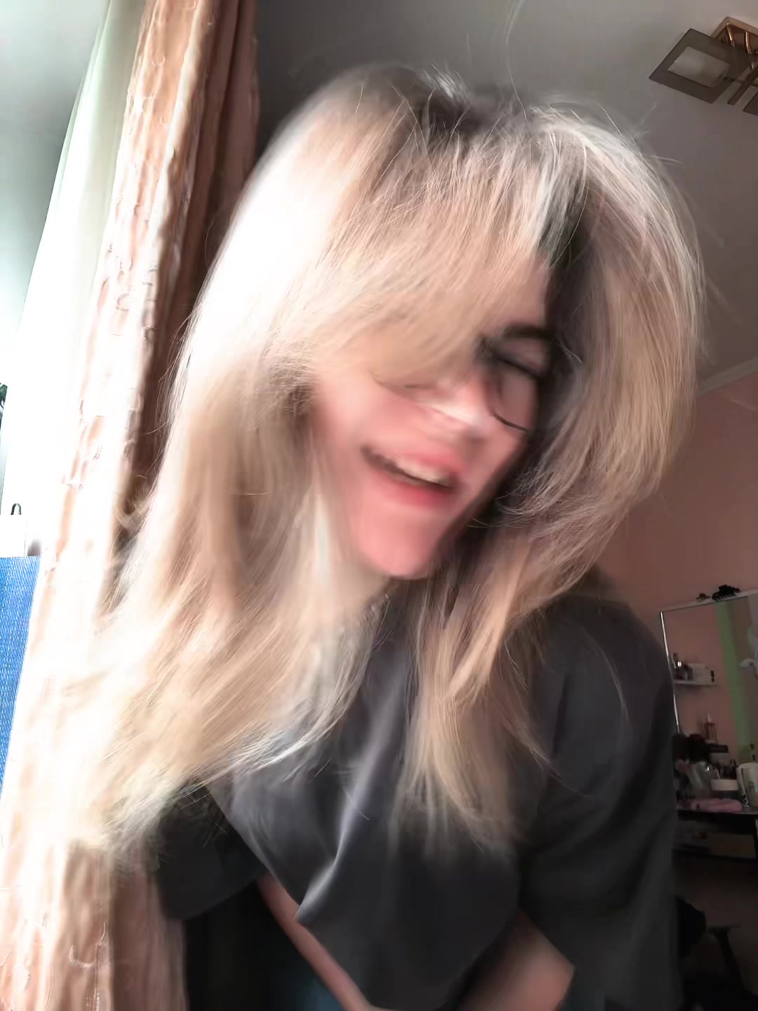 @lizap04
