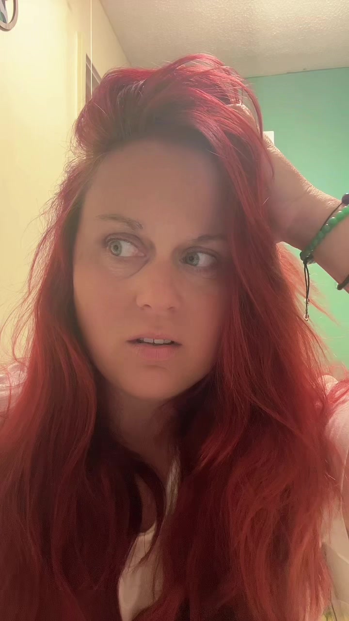 @SarahjustSarah_backup