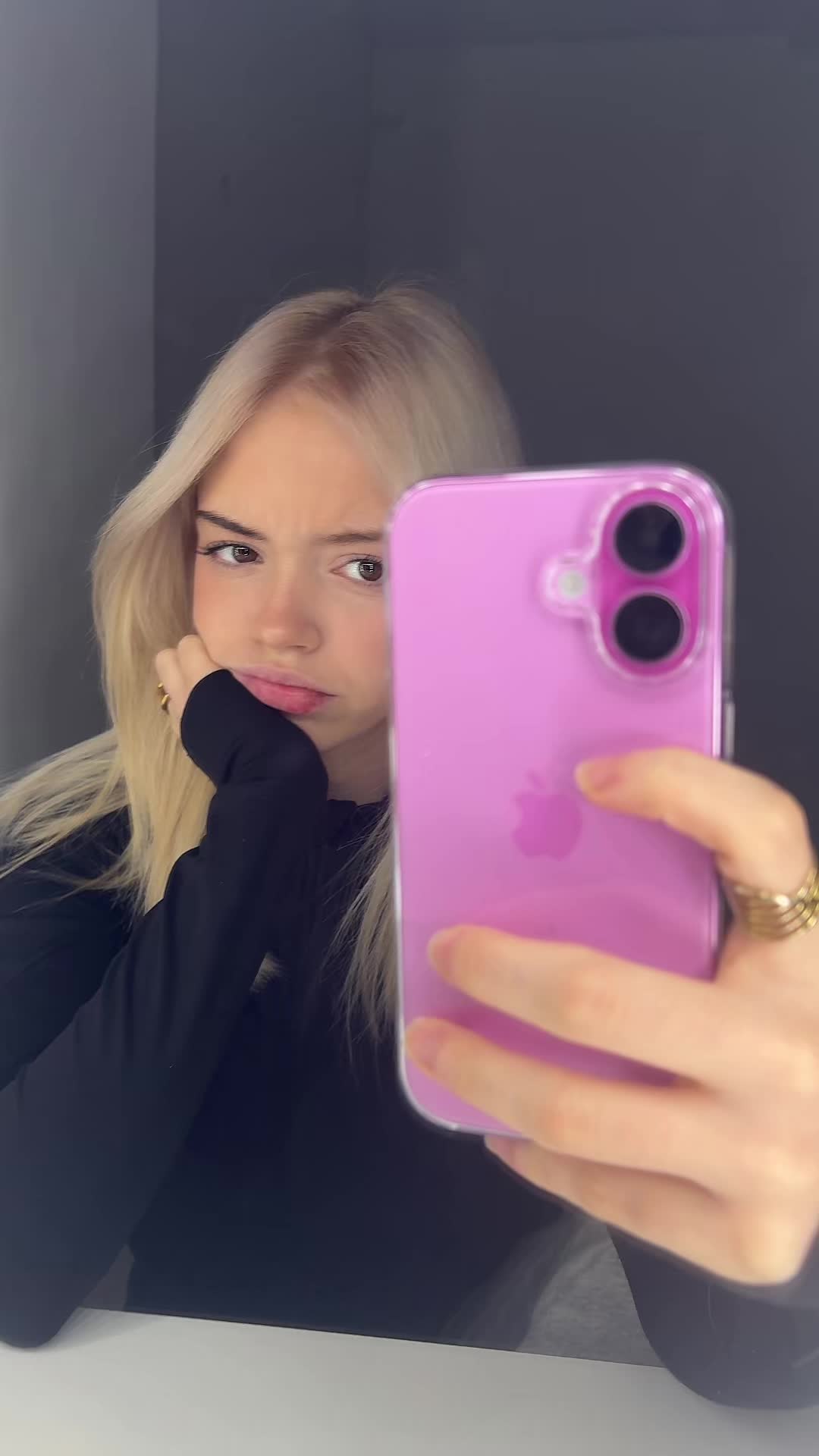 @iisabrr