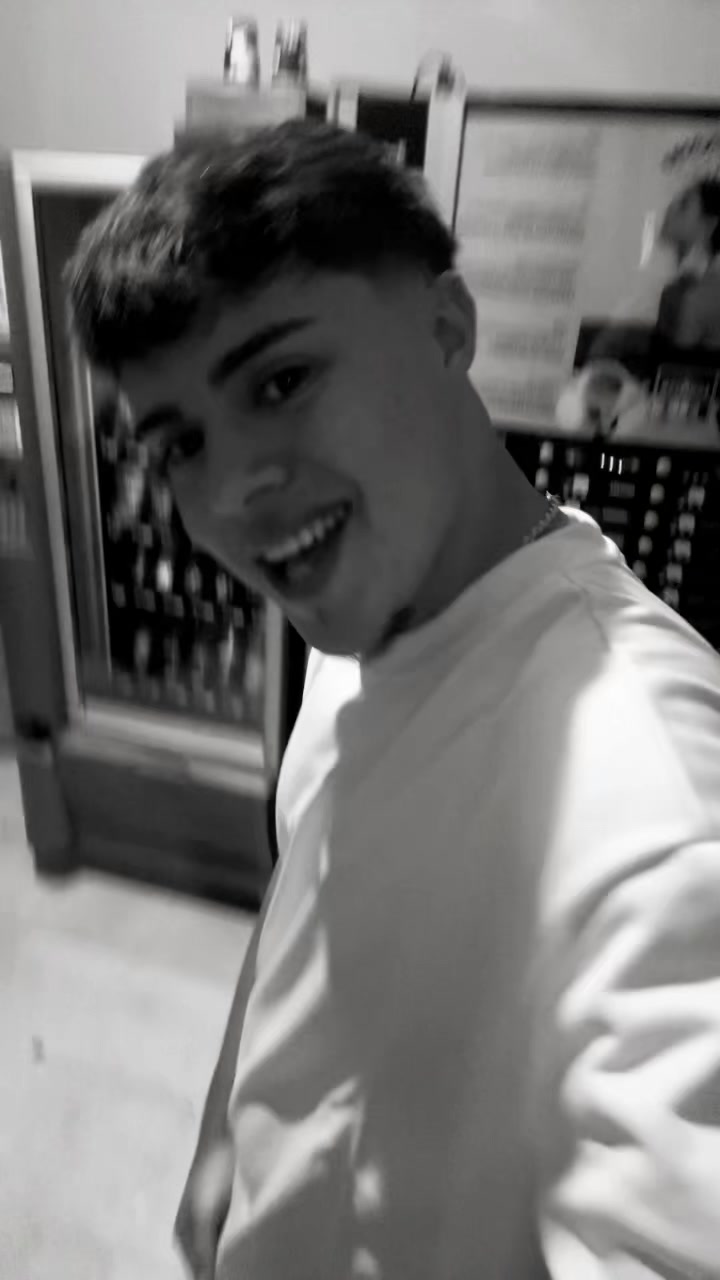 @Silvestyrrm