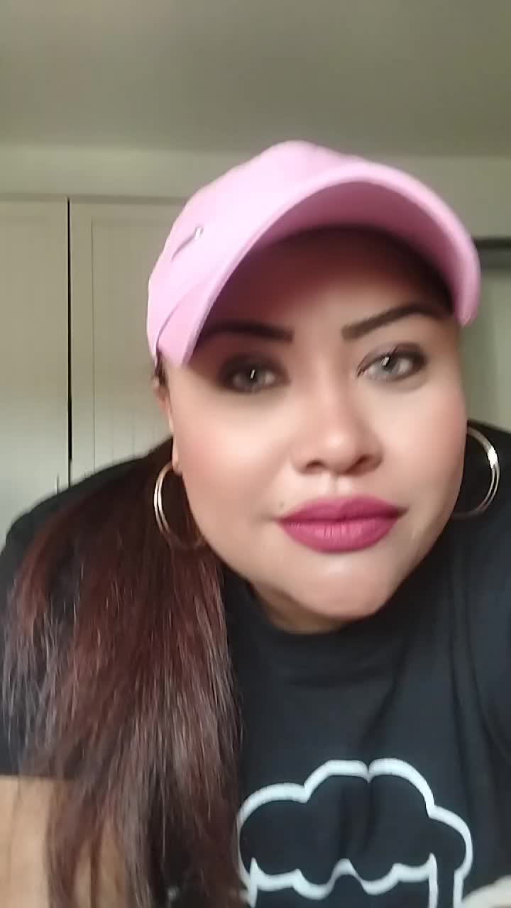 @Karolinayassury.