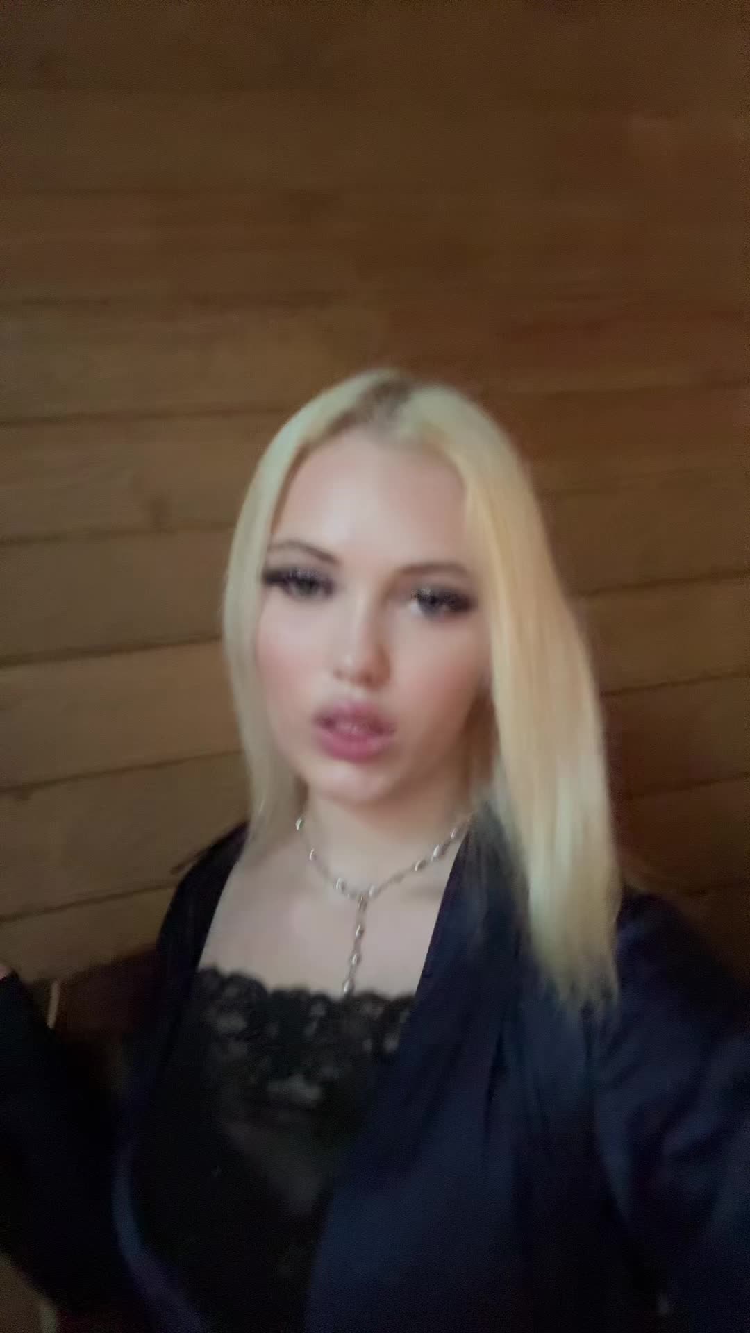 @🧛🏻