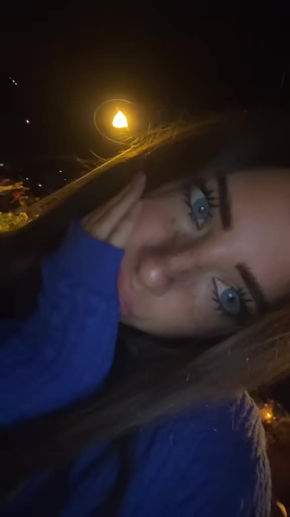 @Lu