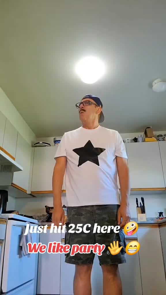 @wallywonka 🇨🇦