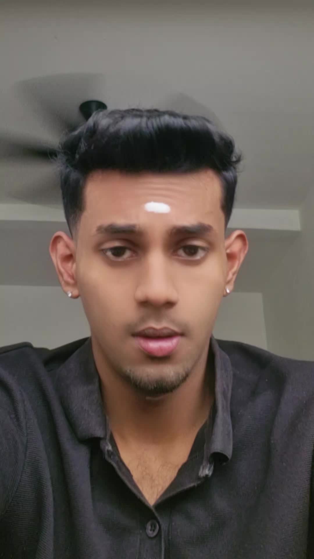 @Nareshh Naidu__🤍.