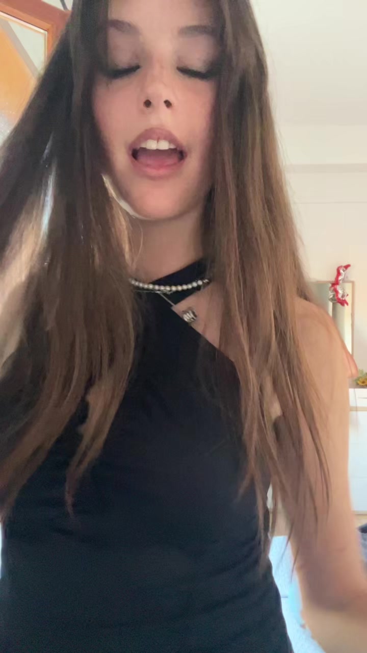 @chiaraa