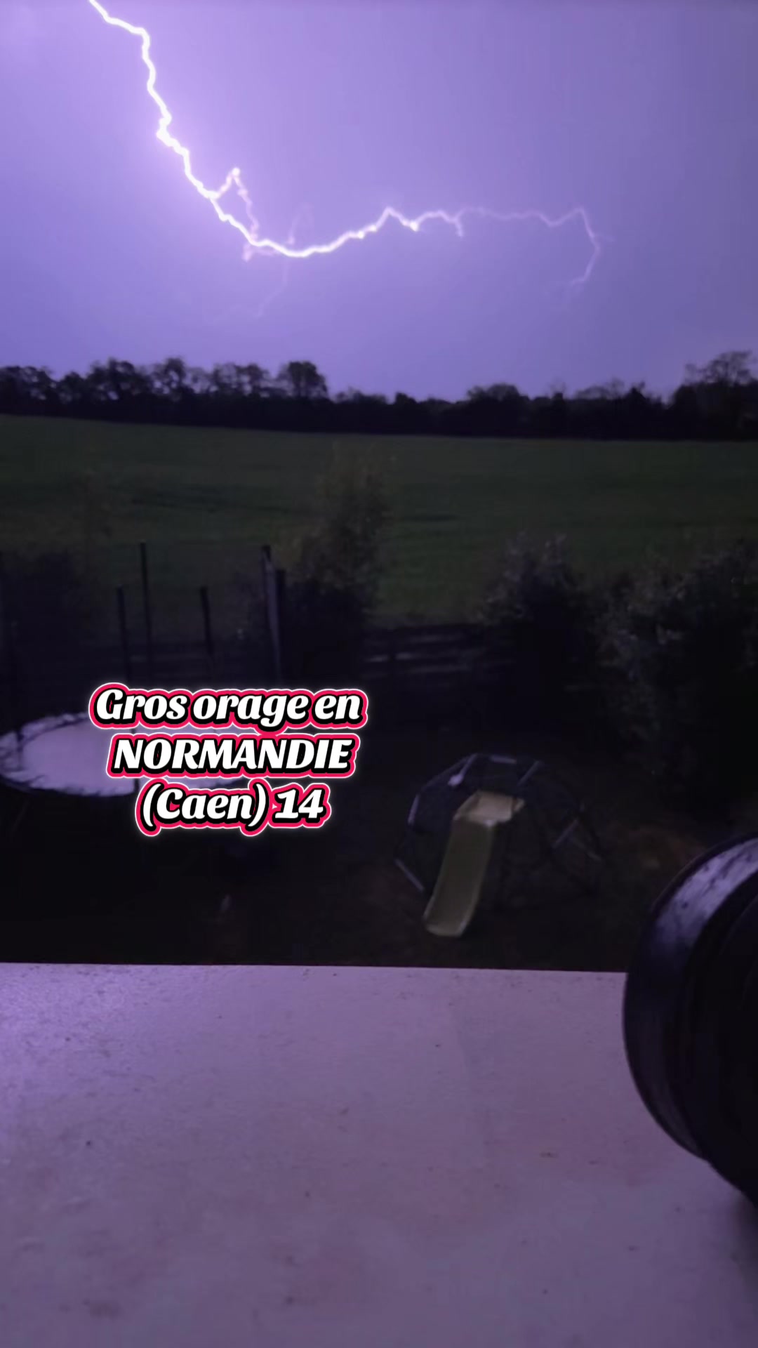 @leroutierdelanuit