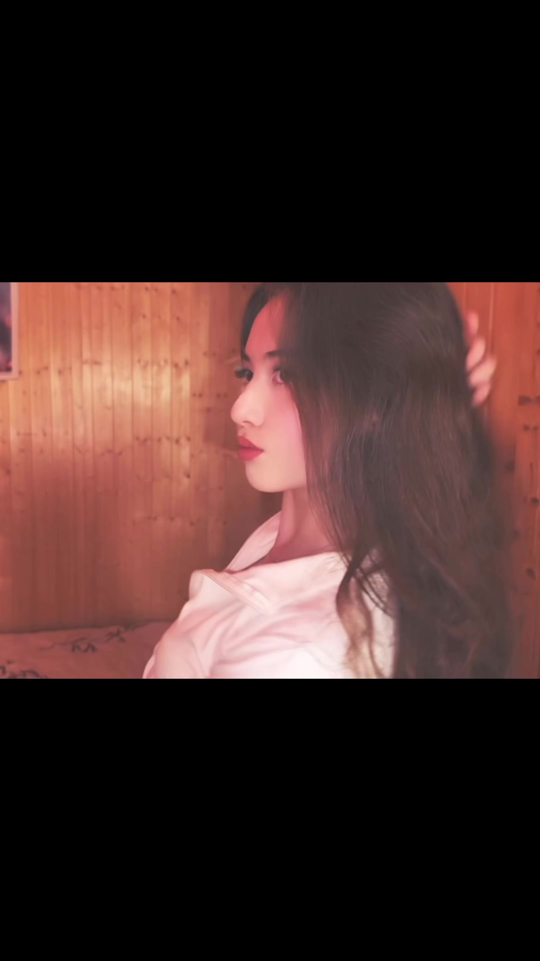 @Тгк: 𝒹𝑒𝓁𝒾’𝓈𝒶𝒶