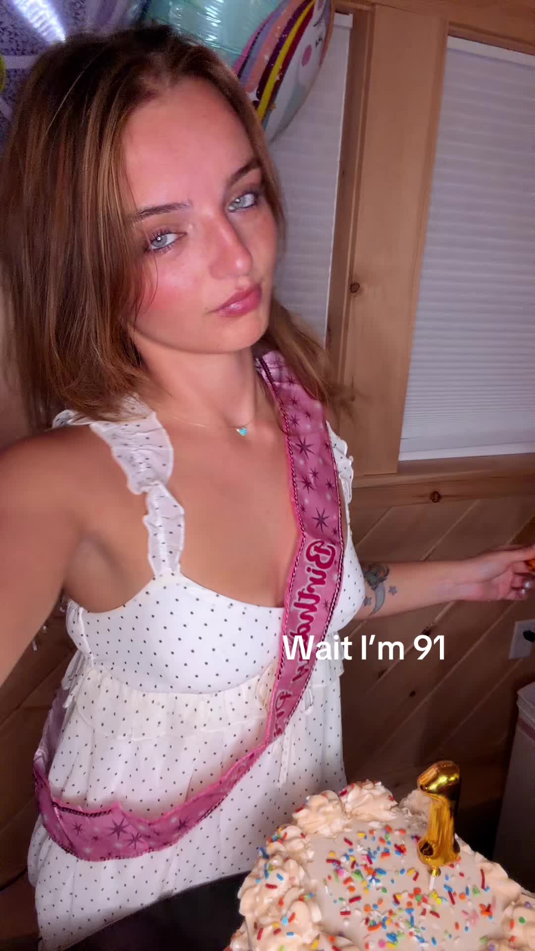 @🤪