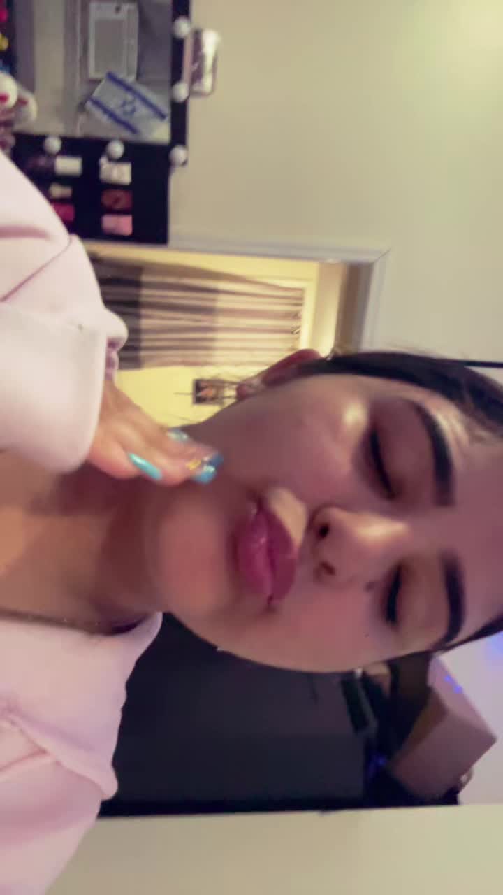 @Isabell.nyc