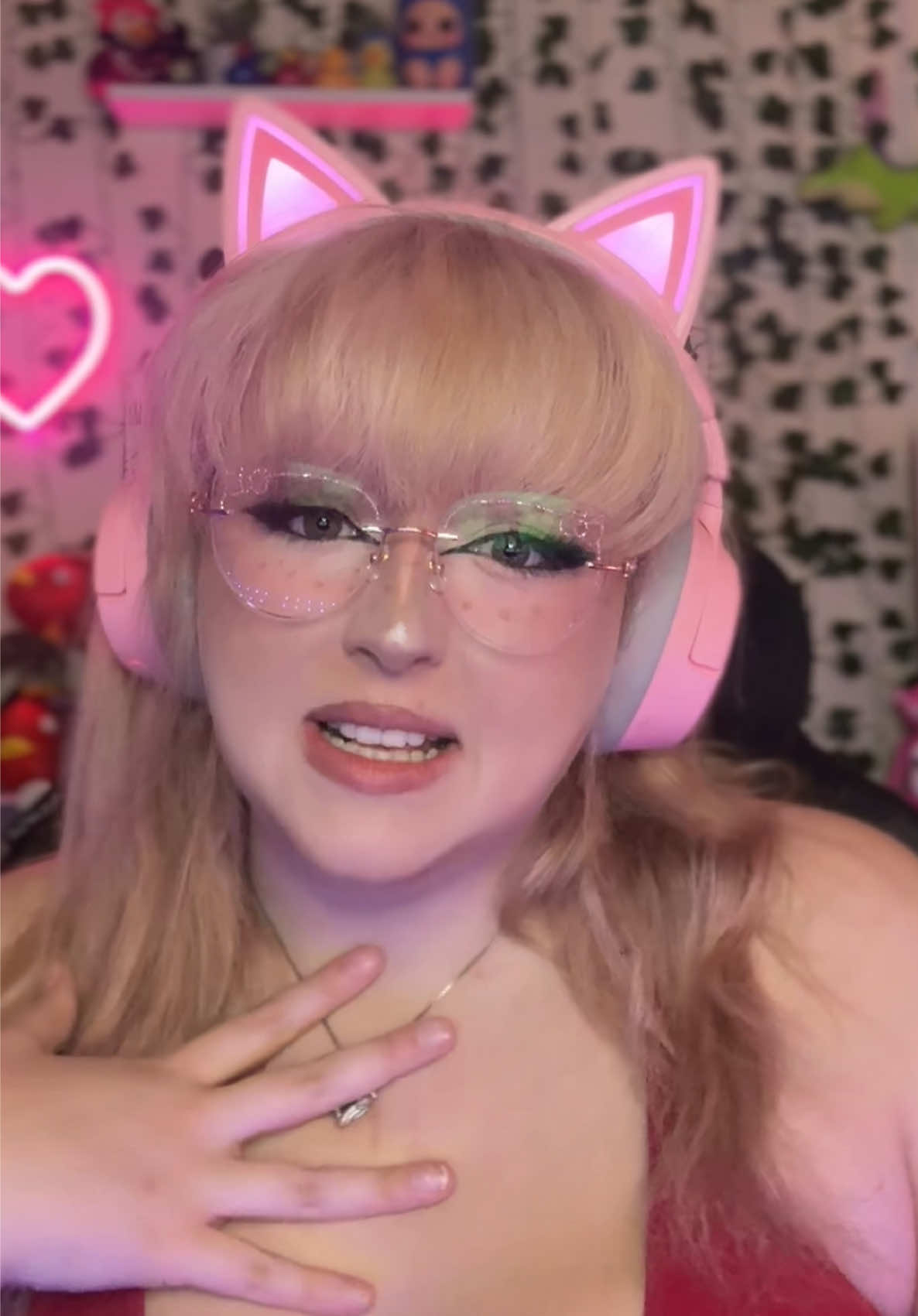@𝓛𝓲𝓼𝓱𝓪 ♡