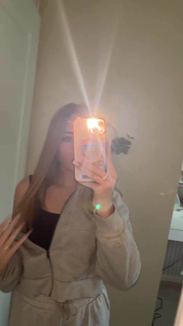 @nicoledurran🤍