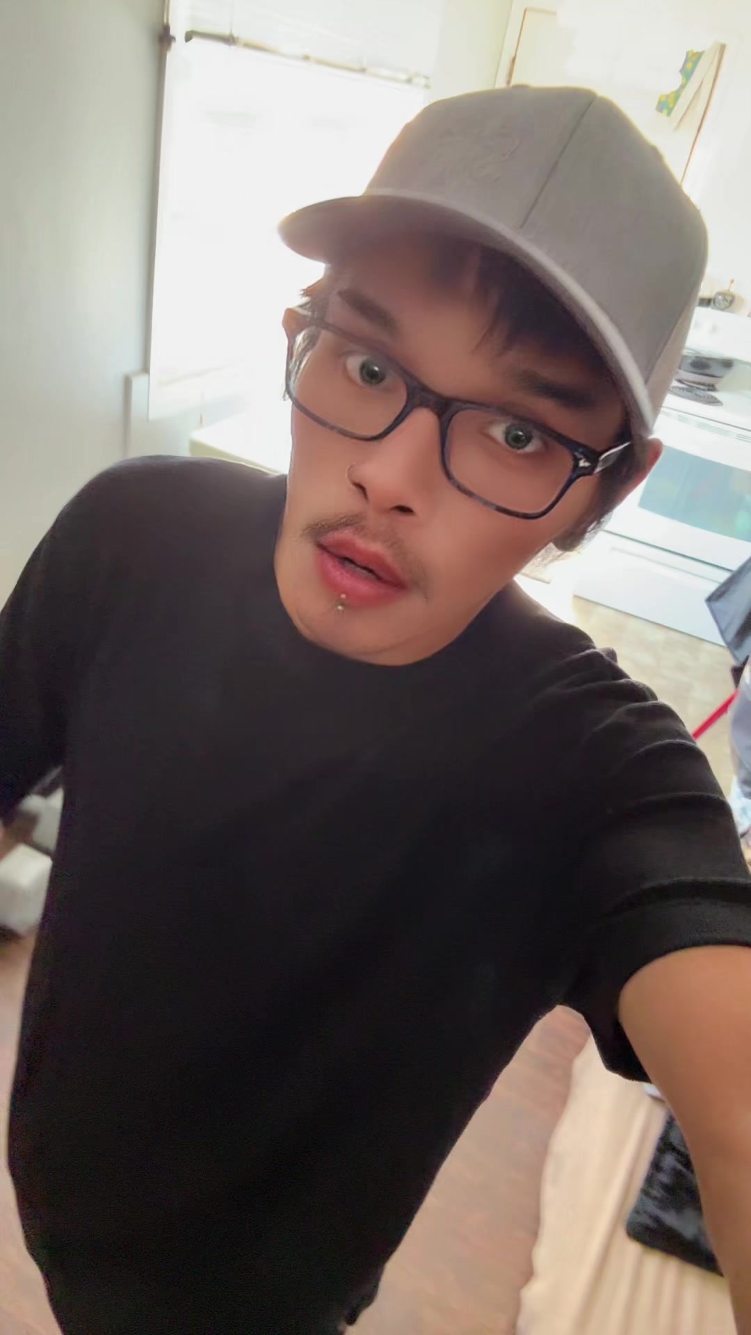 @AyeAyeRon