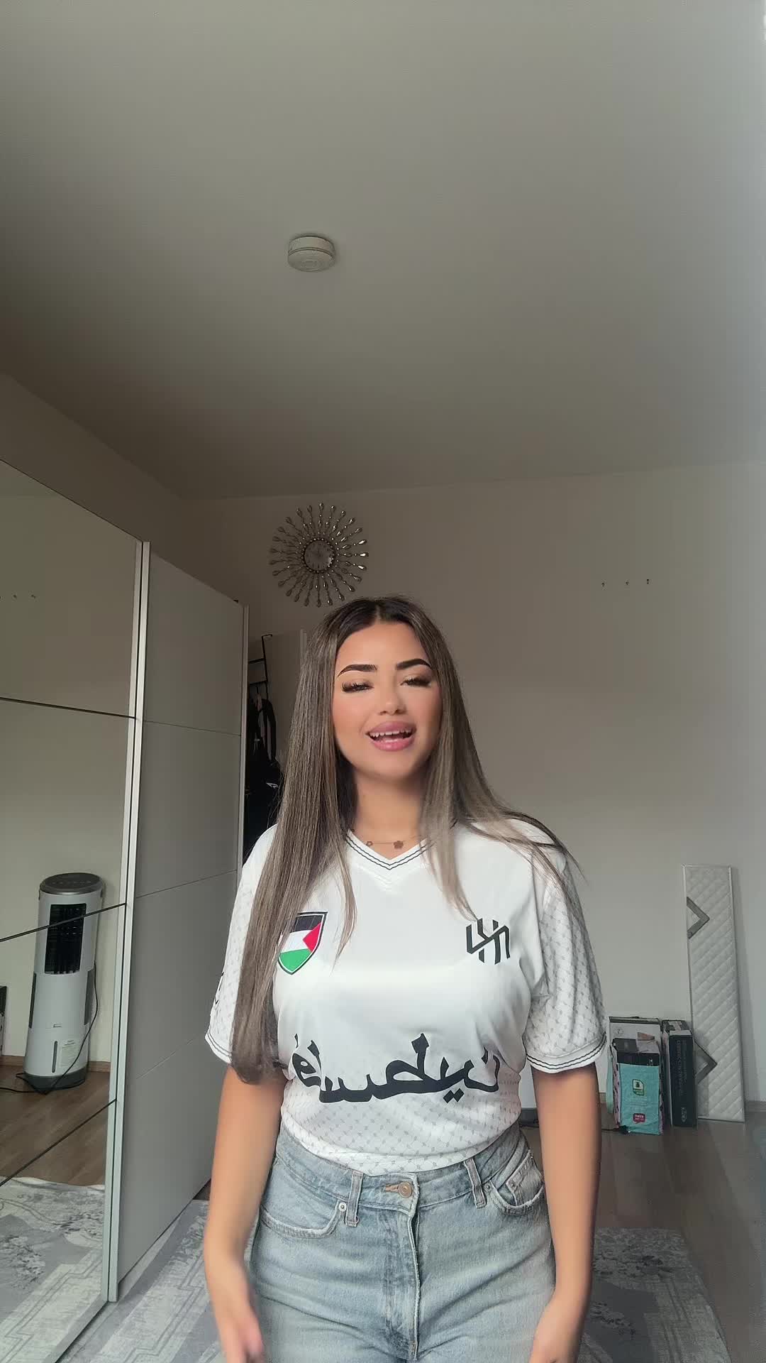 @Lilafa
