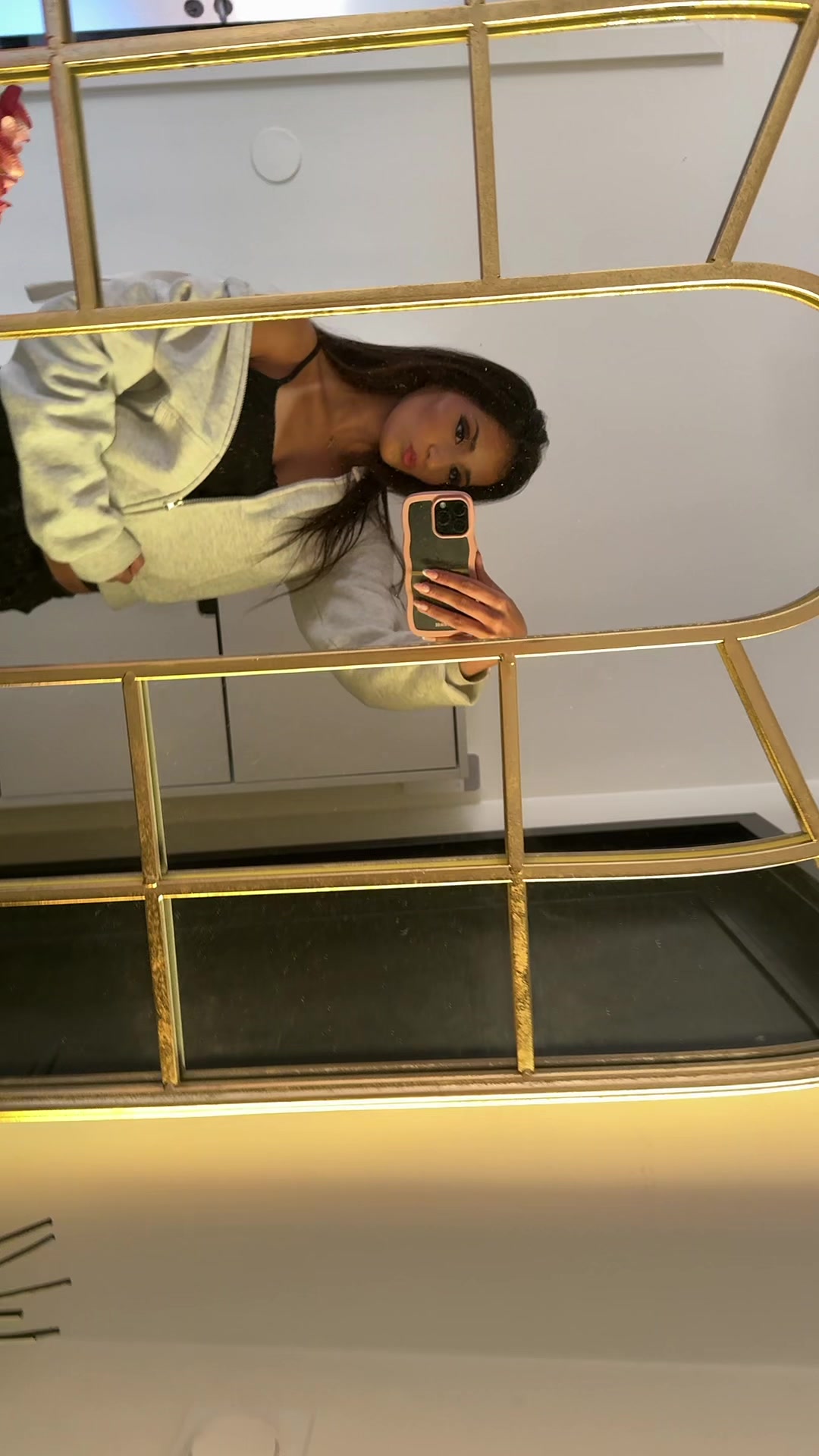 @Ayeh V. Roudi