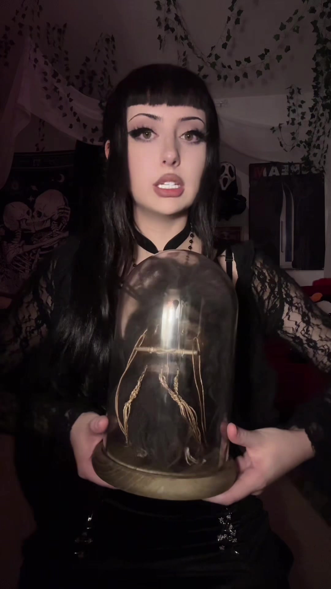 @notkarrigantaylor