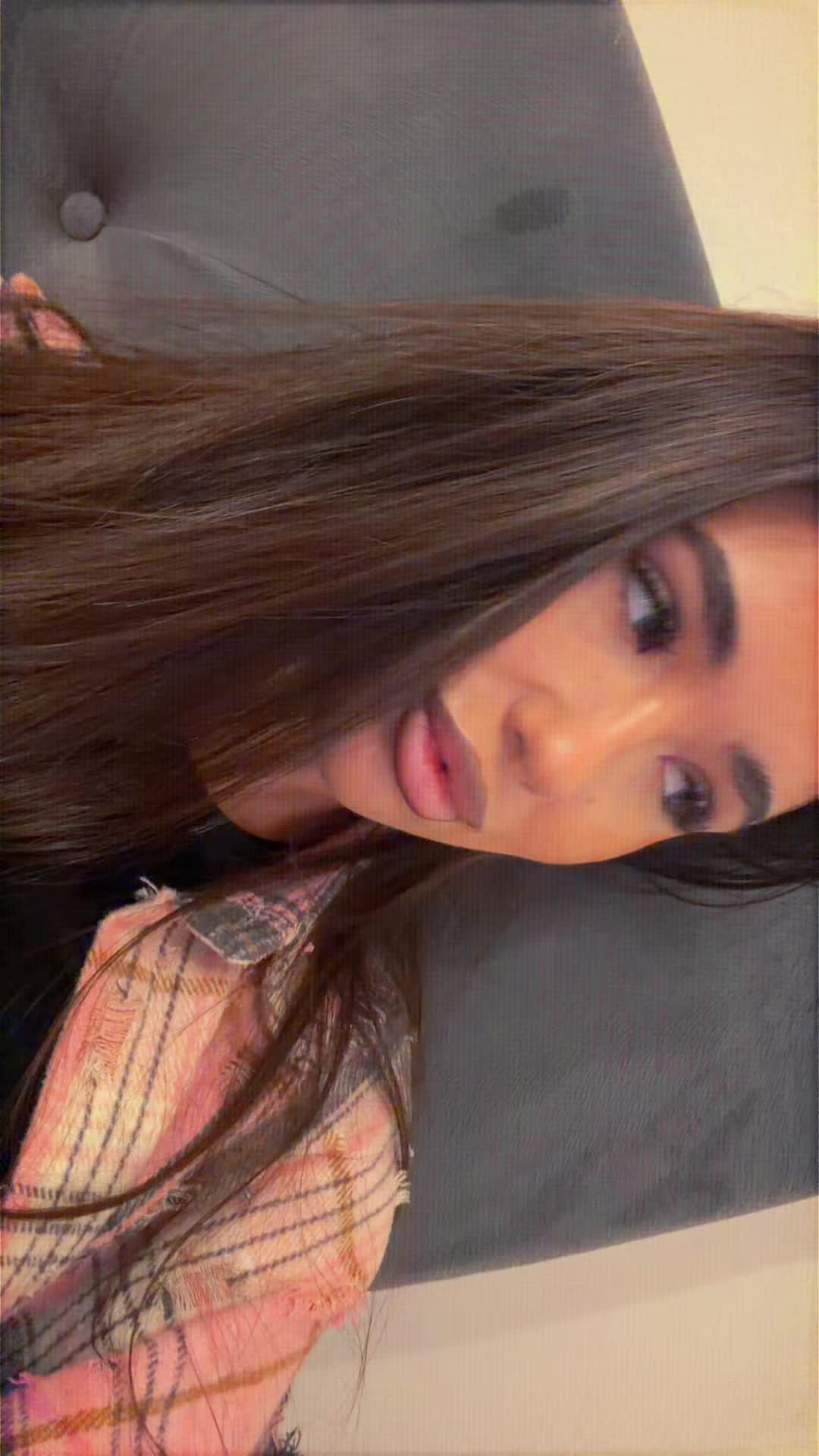 @Larisa