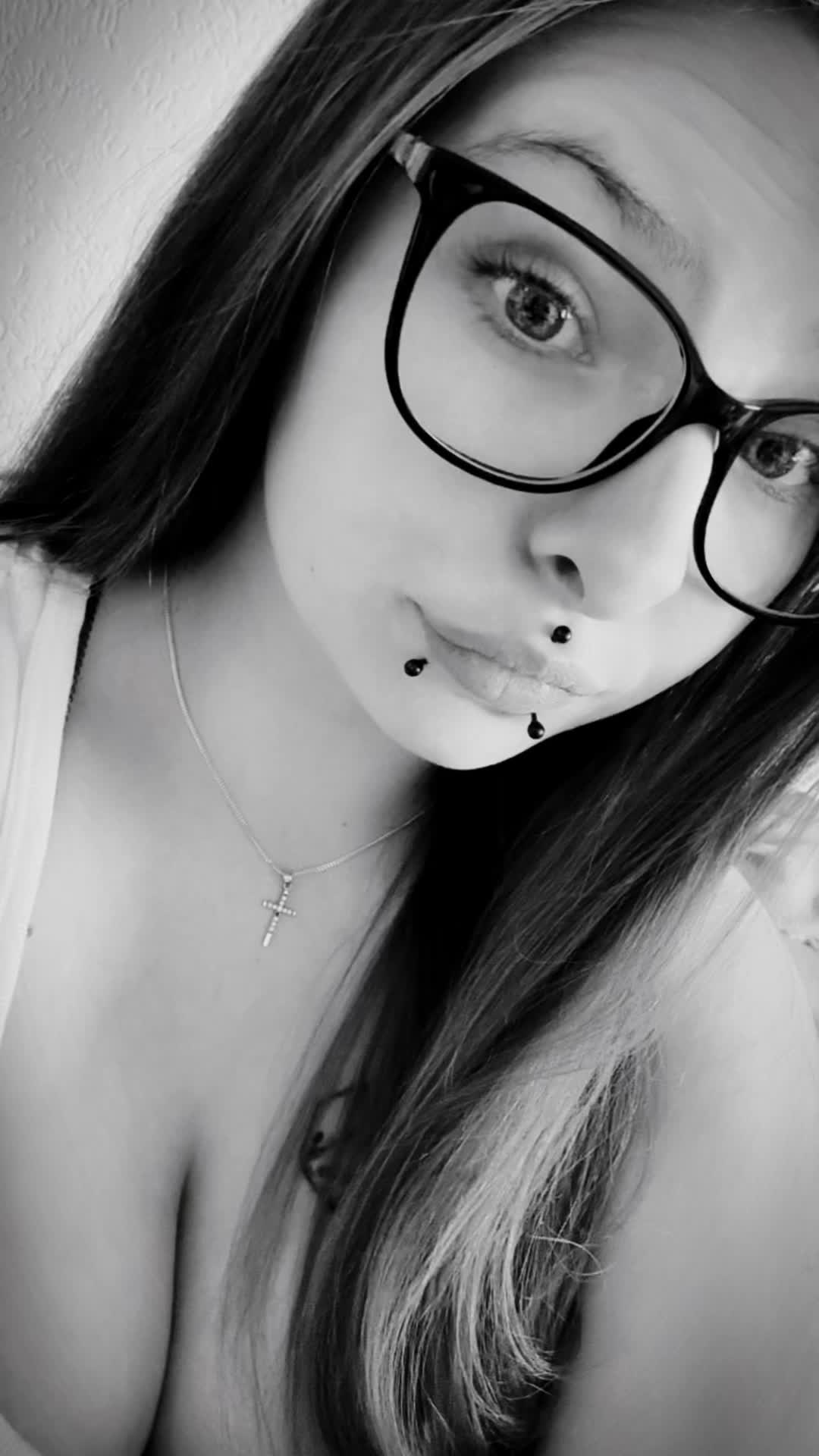 @desiUnSoo