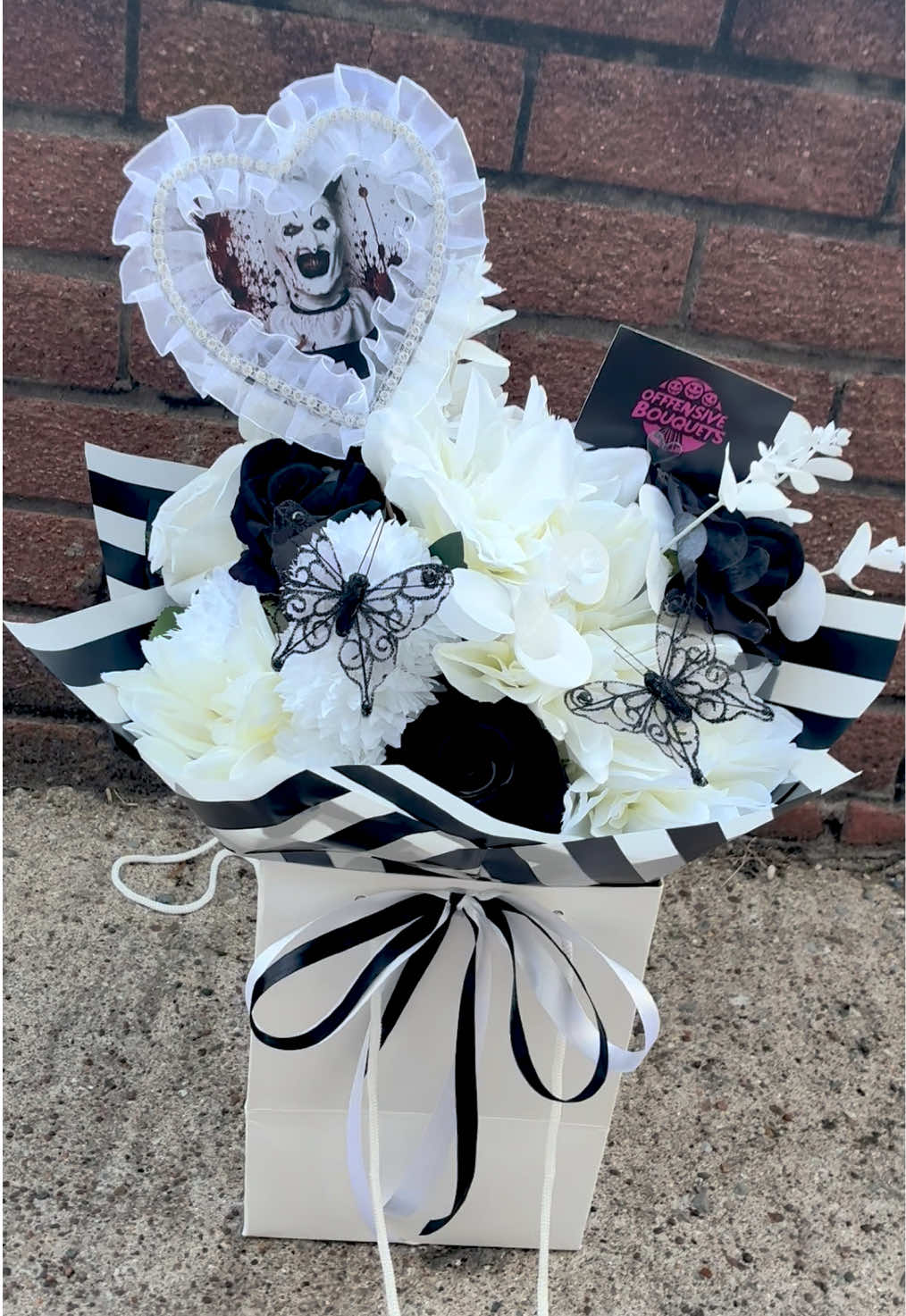 @offfensivebouquets