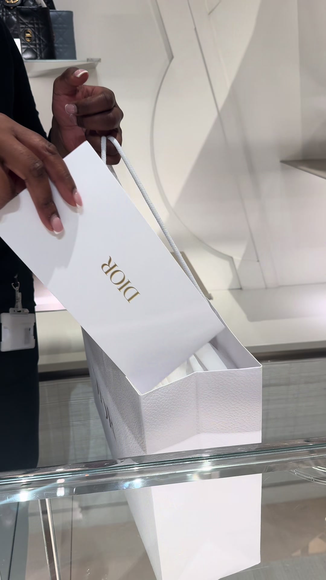 @Zara 💎
