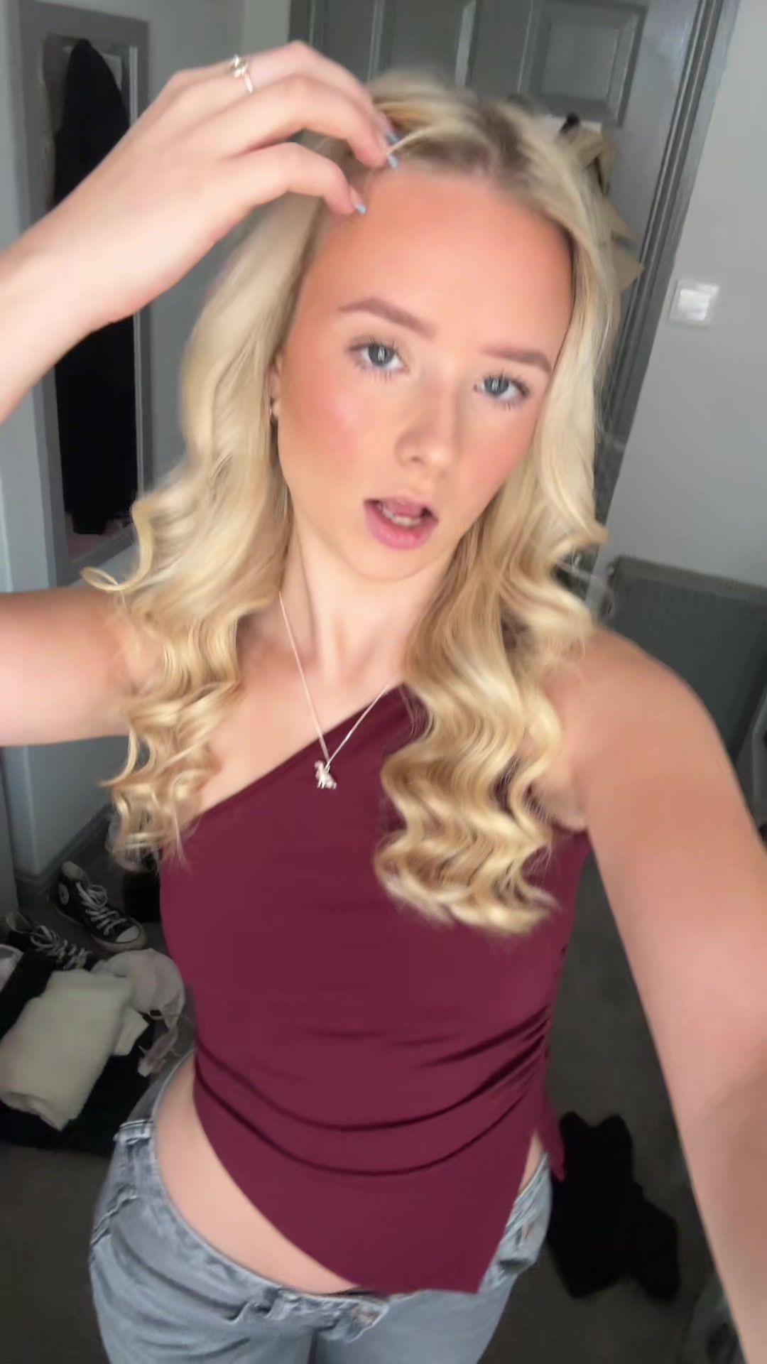 @g