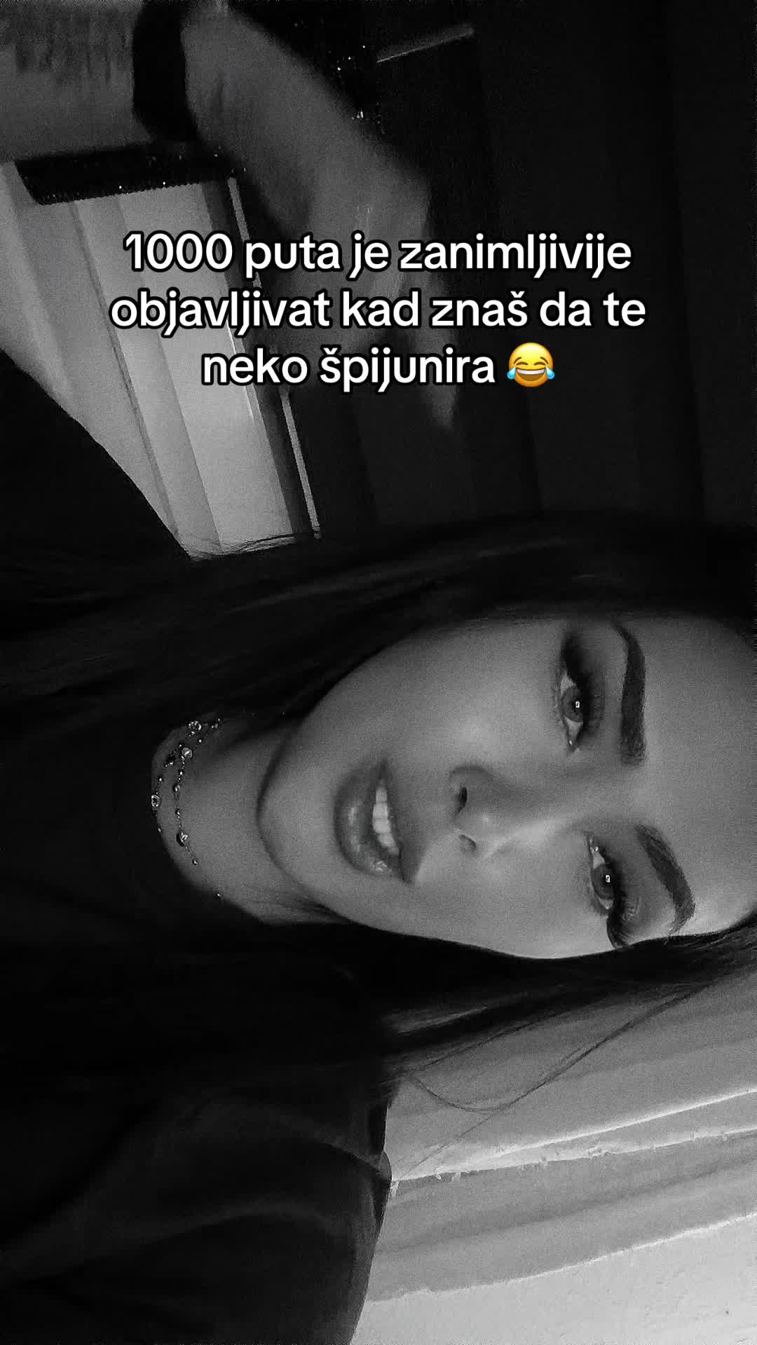 @Bella