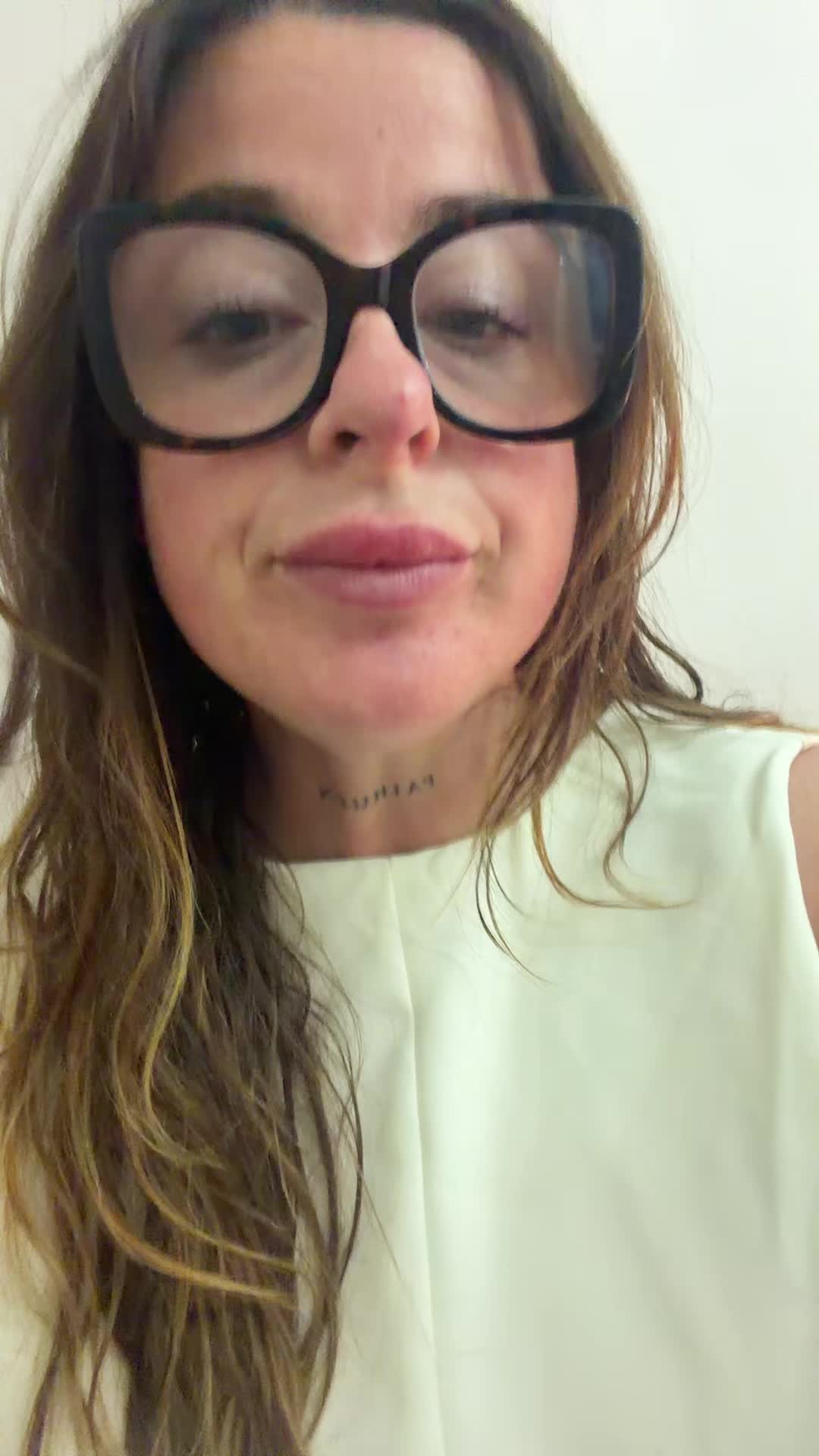 @Lorenitassc