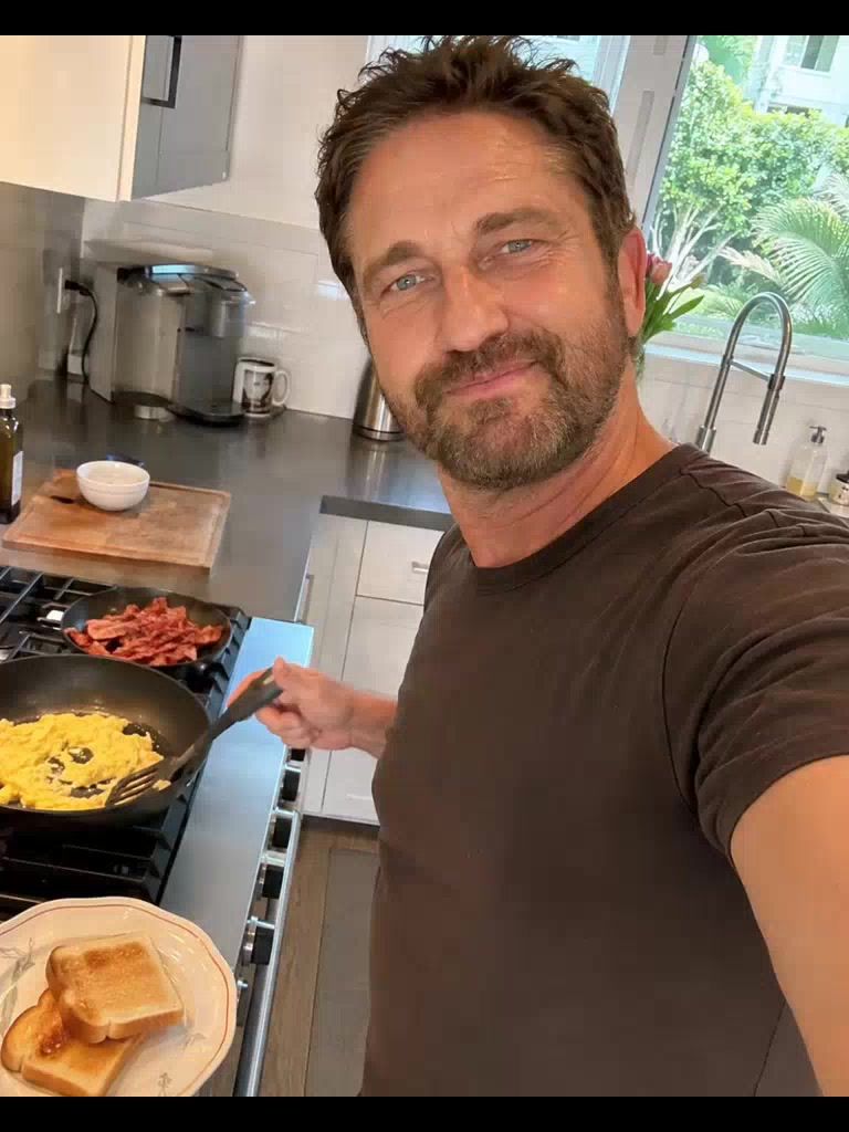 @Gerard butler