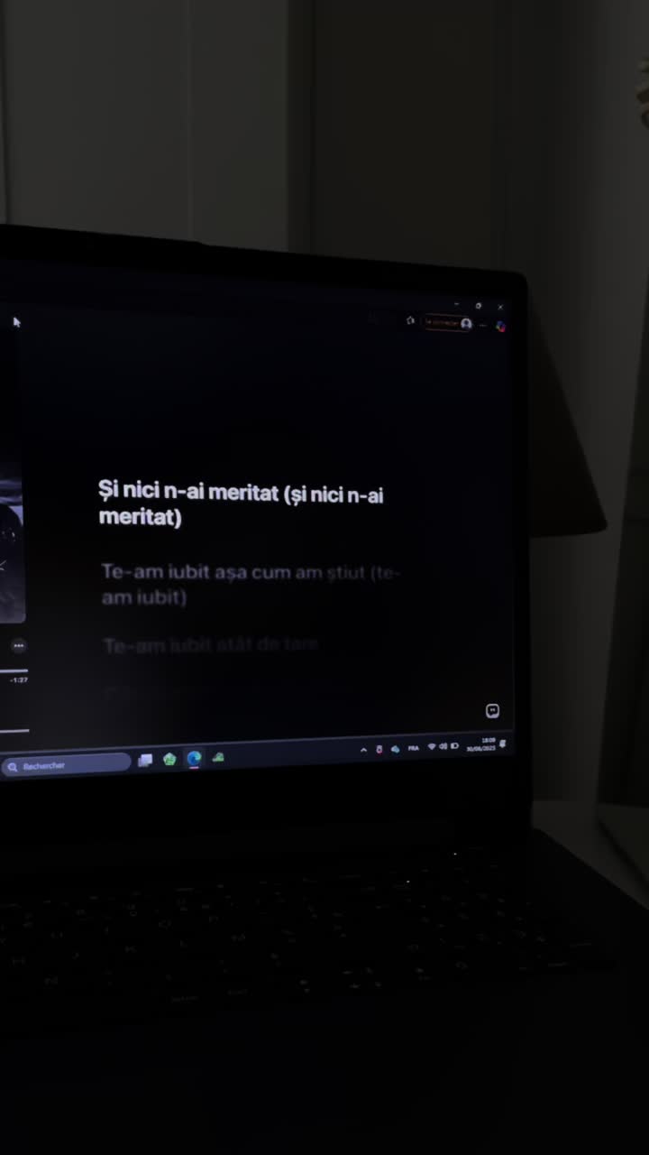 @UltimeleCuvinte