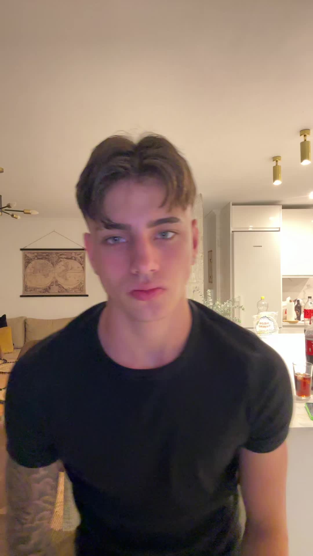 @Hugo23