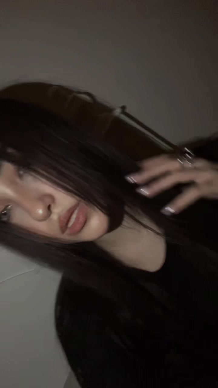 @R.
