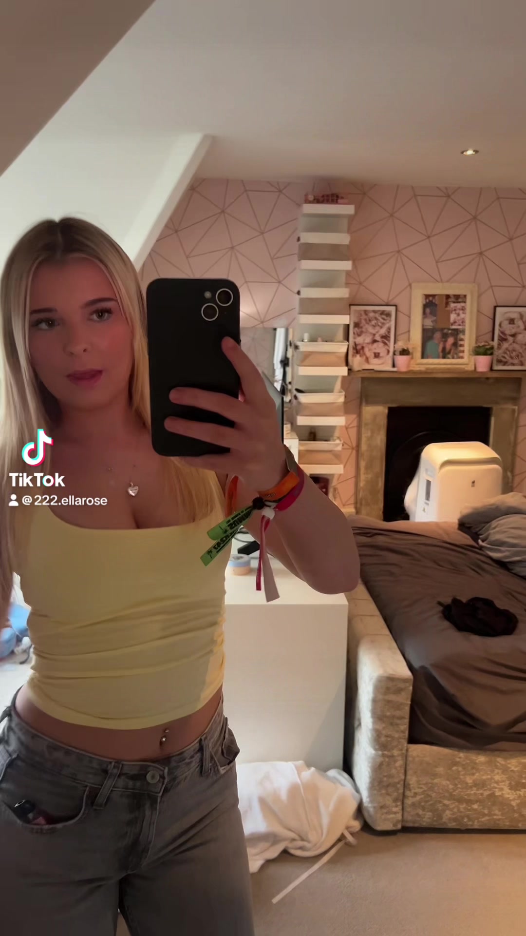 @😜