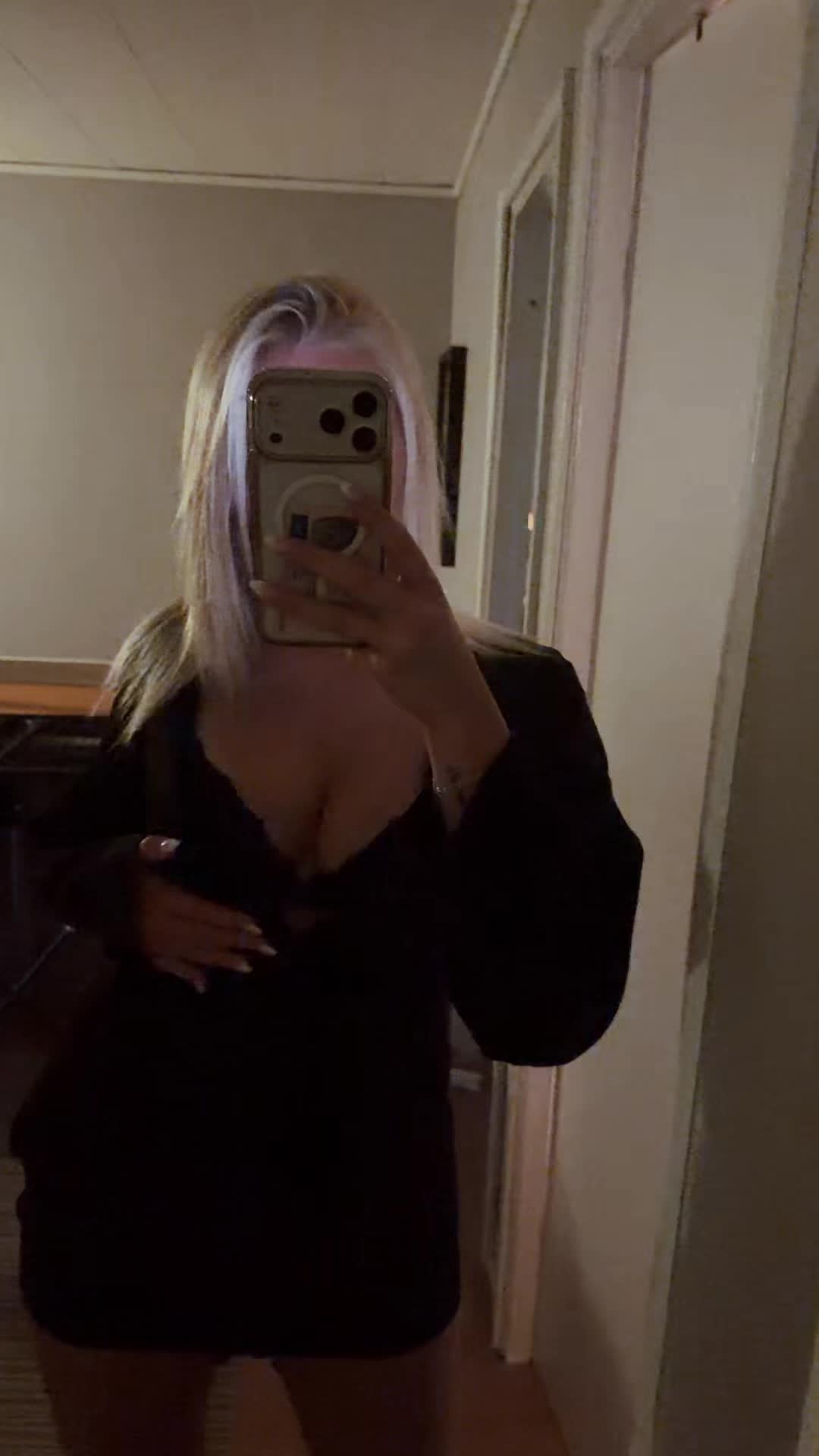 @AL