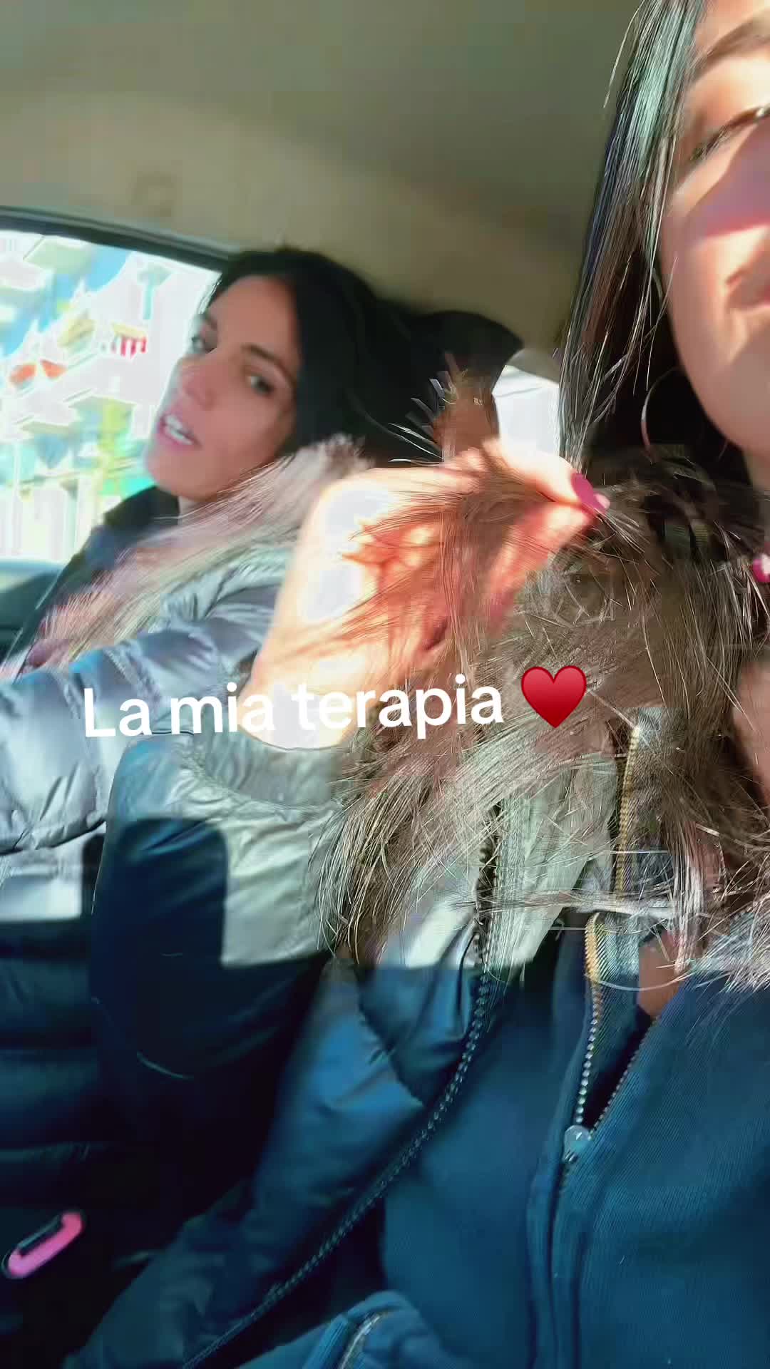@𝑀𝒶𝓇𝓉𝒾 ♡✨