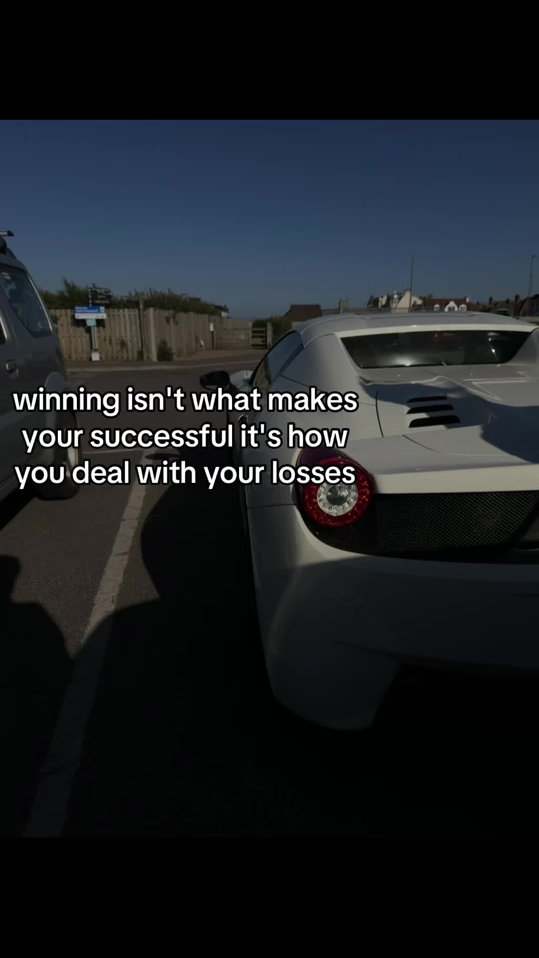 @tzscarz