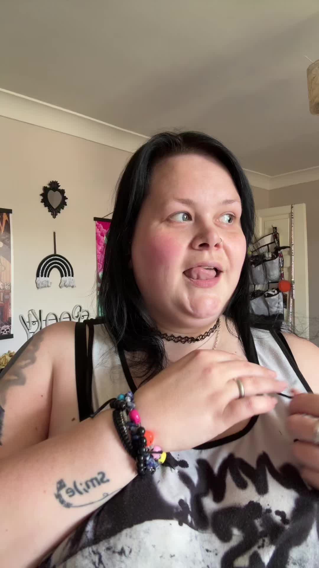 @Hayzbetts