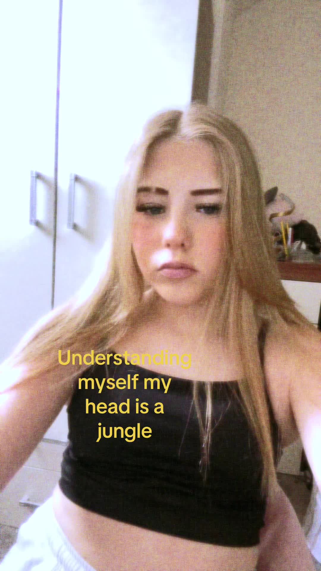 @🪩🪭𝐋𝐚𝐭𝐞𝐢𝐬𝐡𝐚🪭🪩