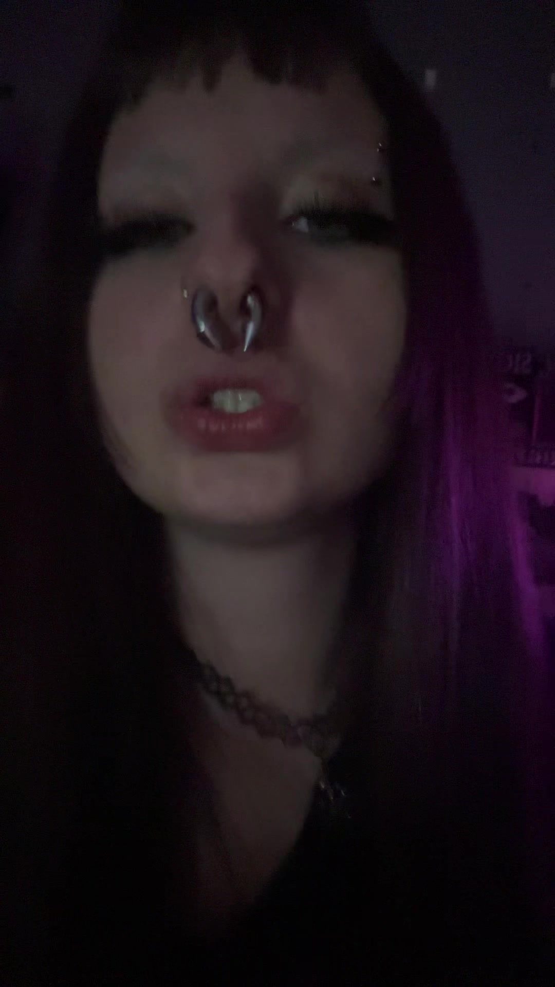 @𝔄𝔰𝔥𝔶𝔟𝔬𝔫𝔤𝔴𝔞𝔱𝔢𝔯⛧ ⩜⃝