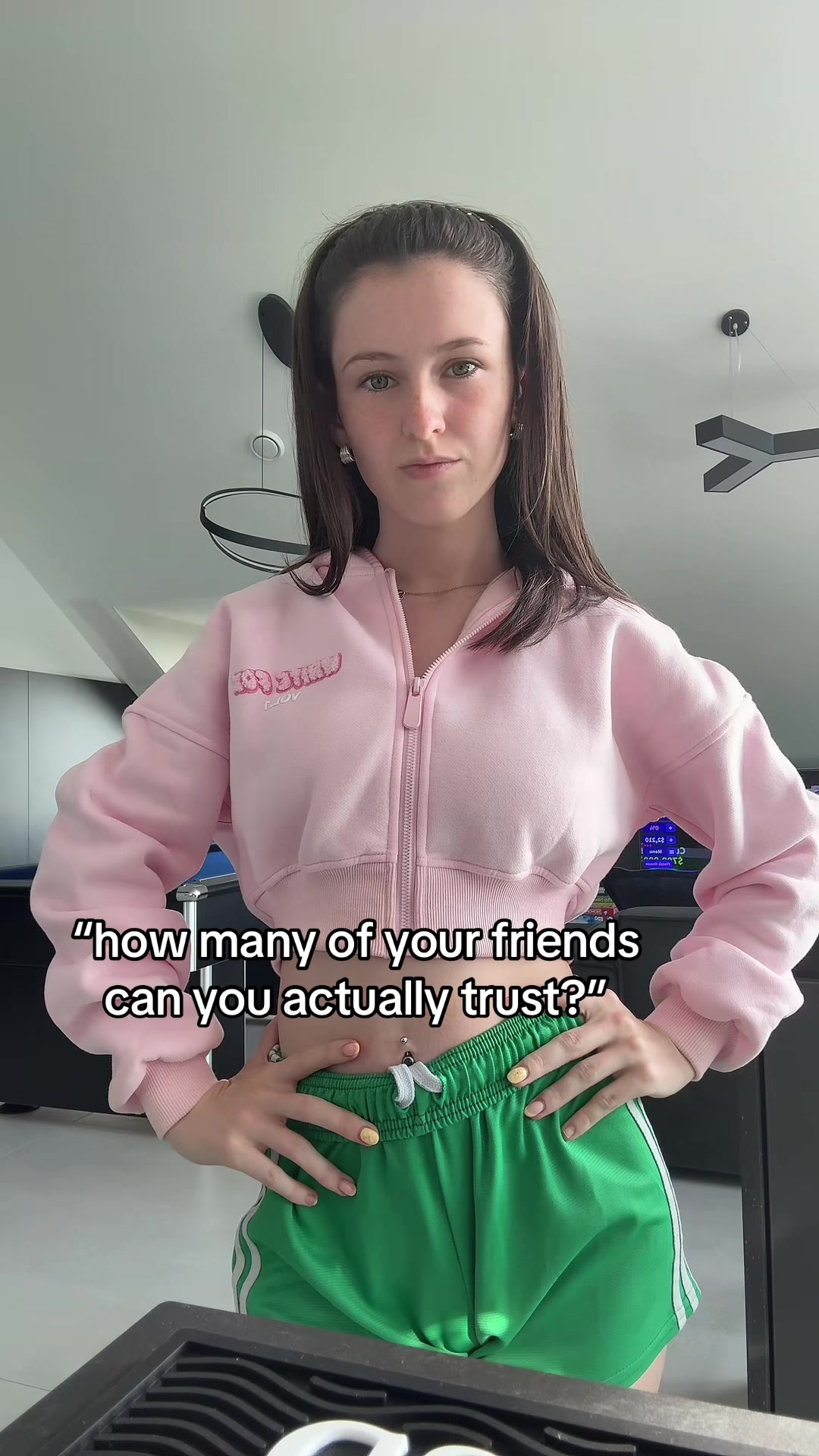@thesimp5onsisters