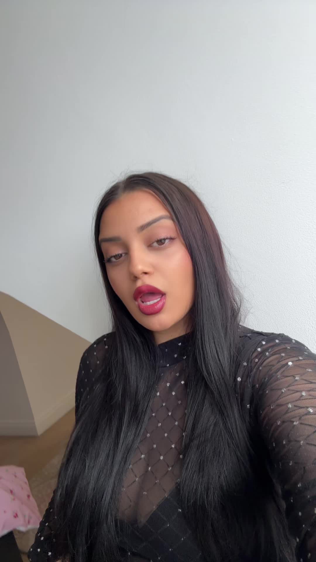 @Ralu🥰🦋