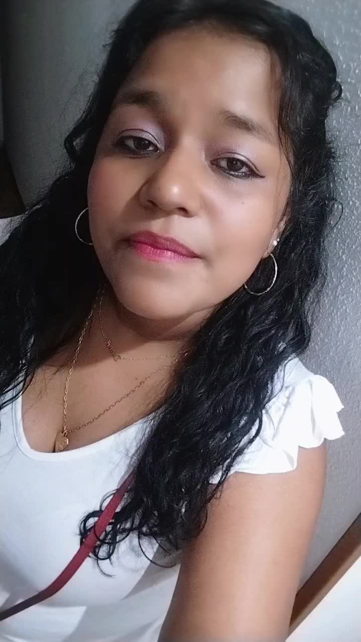 @Dayana 🇭🇳🫶🇪🇦