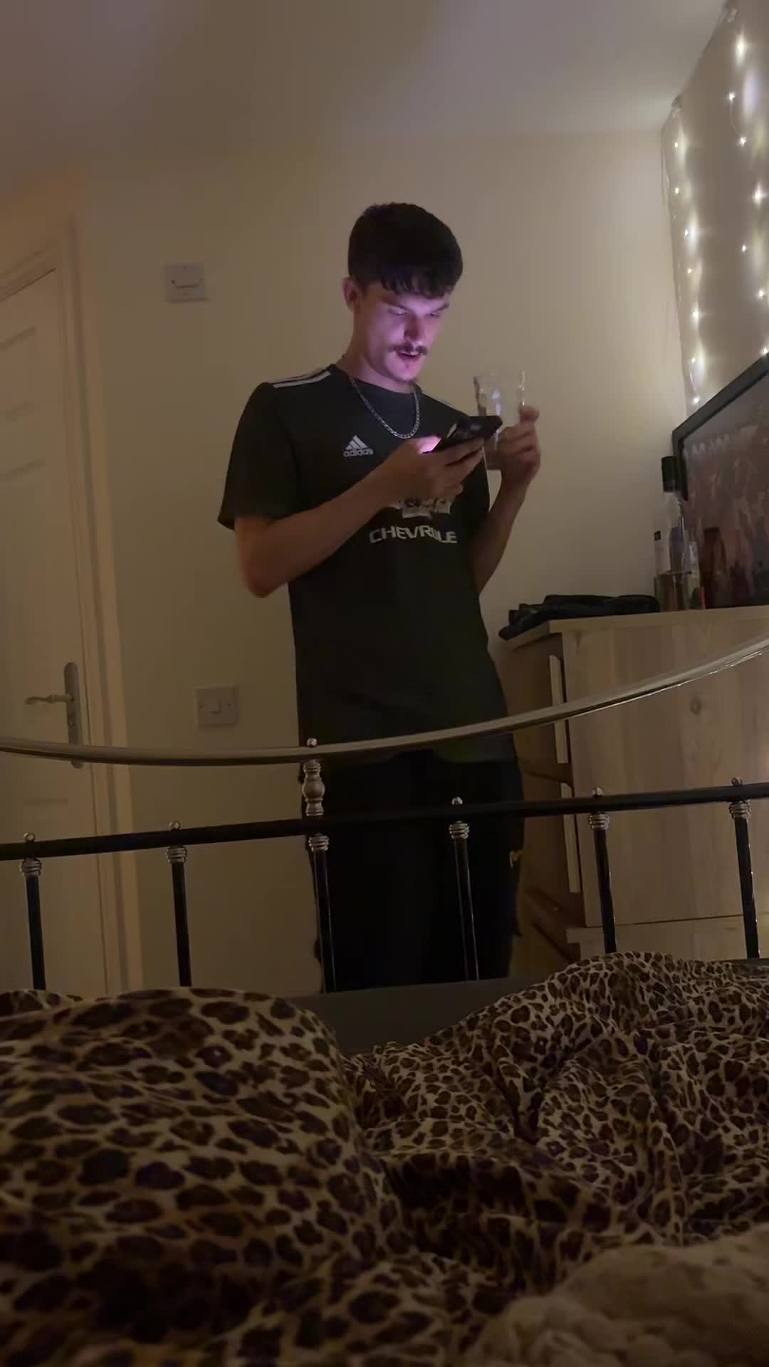 @🤍