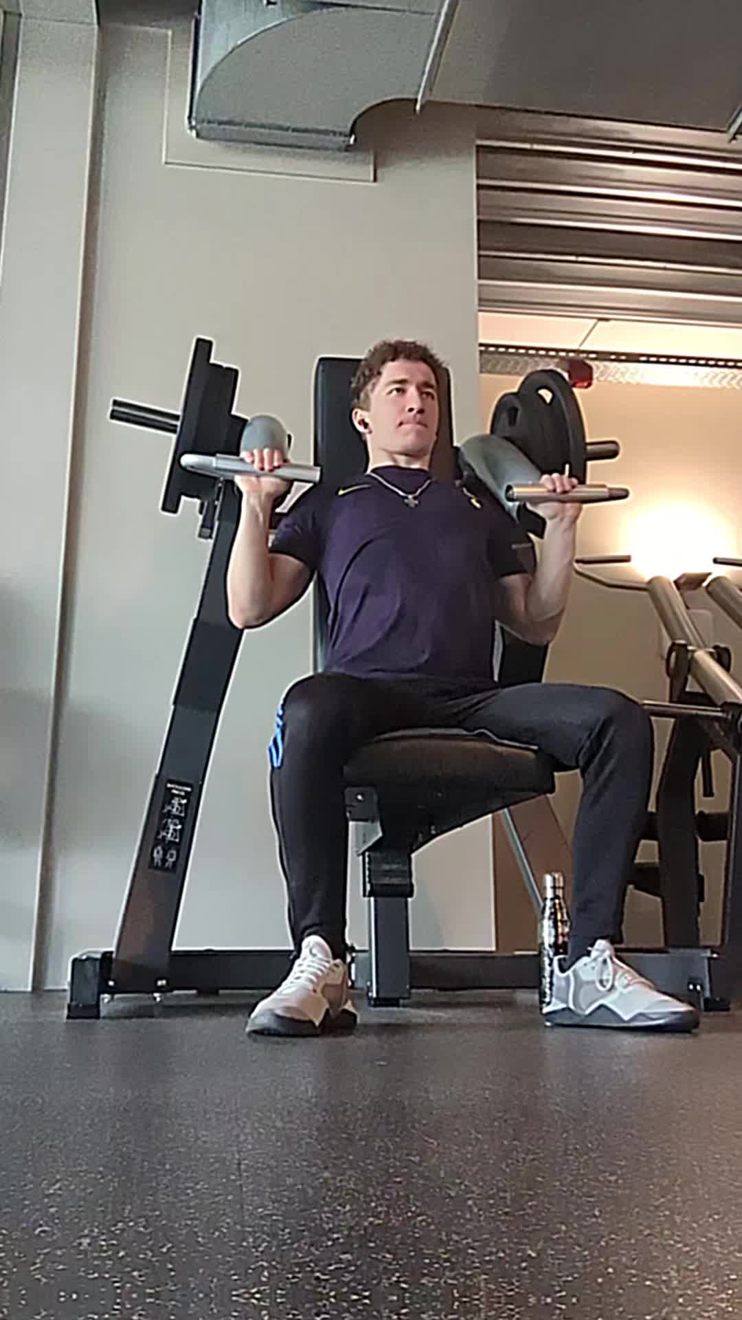@Alex💪