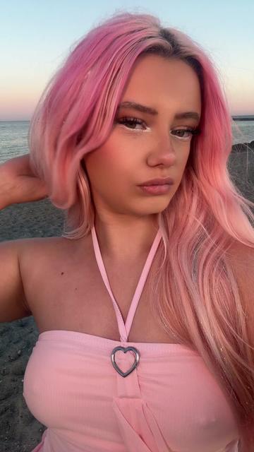 @viktoriasanderr