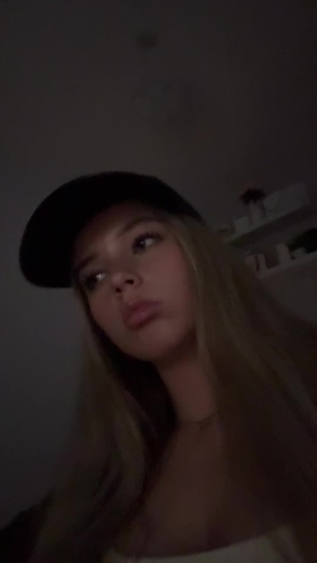 @zuzia