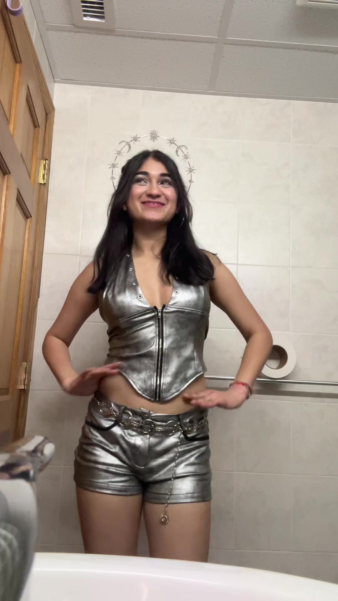 @dhruvi♥️