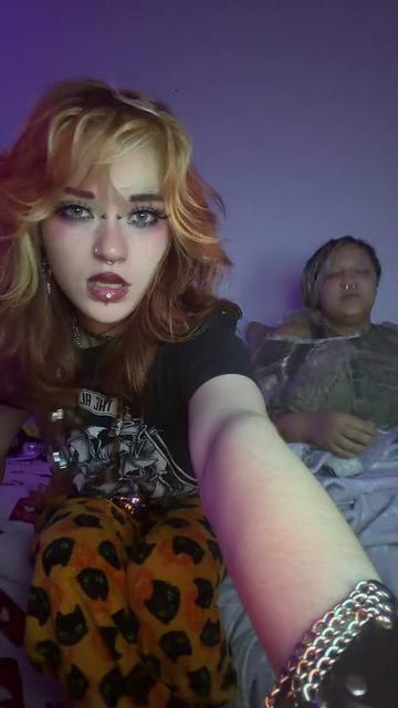 @evrythnginitsrightplce