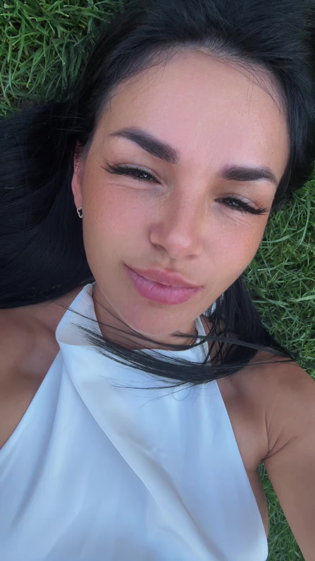 @Анюта Шейх